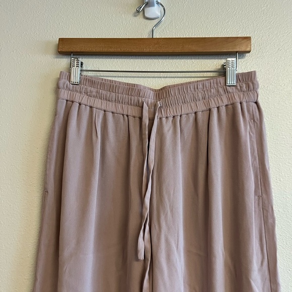 Aritzia Babaton Cropped Luiz Culottes Pant in Pink M - Picture 11 of 11